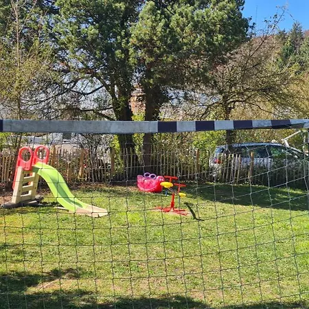 Kinder- Und Hundeparadies Mit Grossem Eingezaeunten Garten Lägenhet Steisslingen
